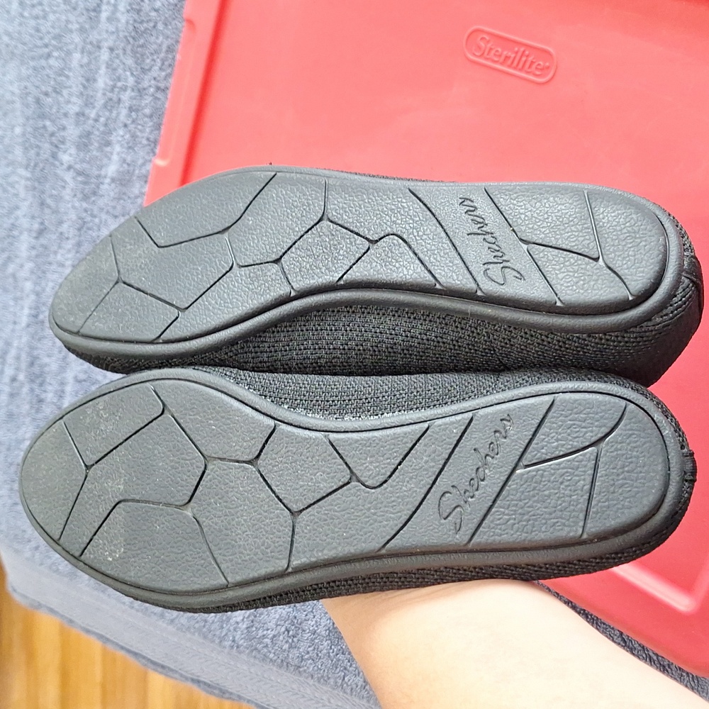 Skechers Cleo. Size 7.5. New. - Picture 8 of 9